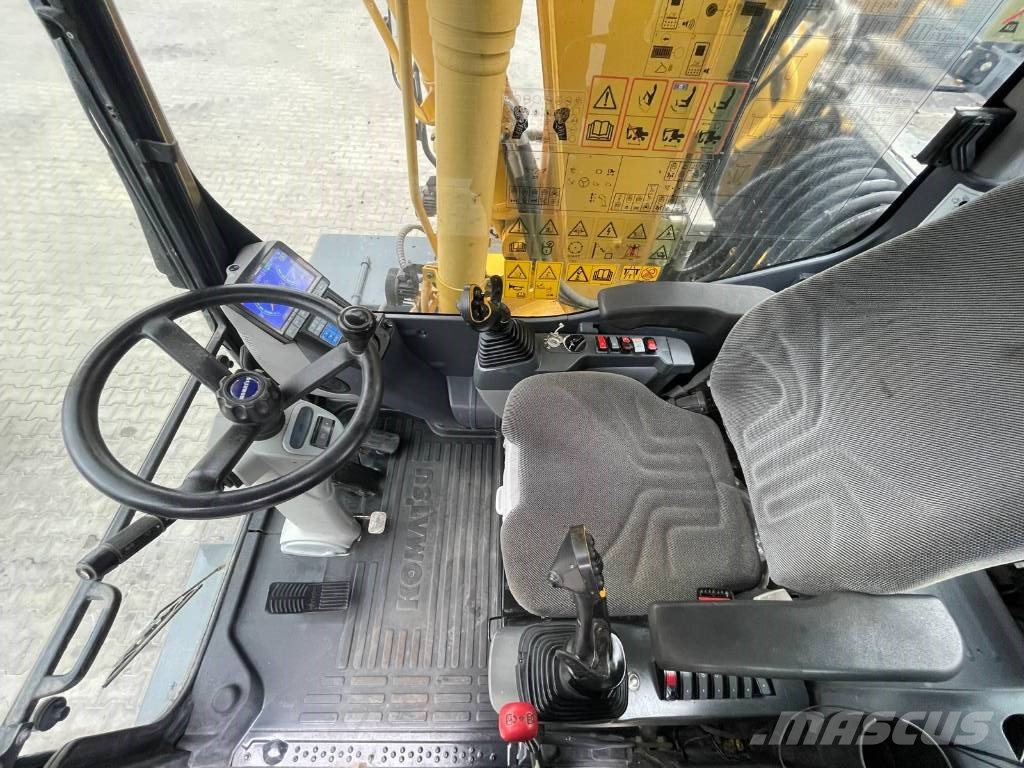 Komatsu PW160-10 Wielgraafmachines