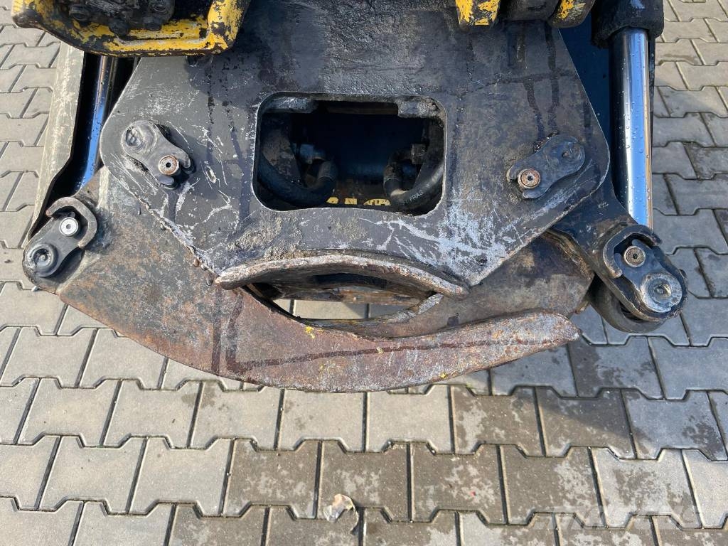 Komatsu PW160-10 Wielgraafmachines