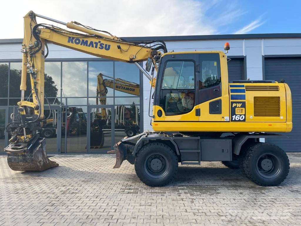 Komatsu PW160-10 Wielgraafmachines