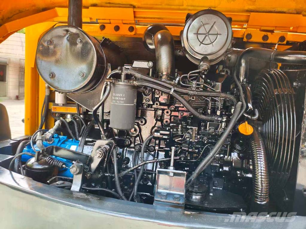 Hyundai 60 W VS Mobilbagger