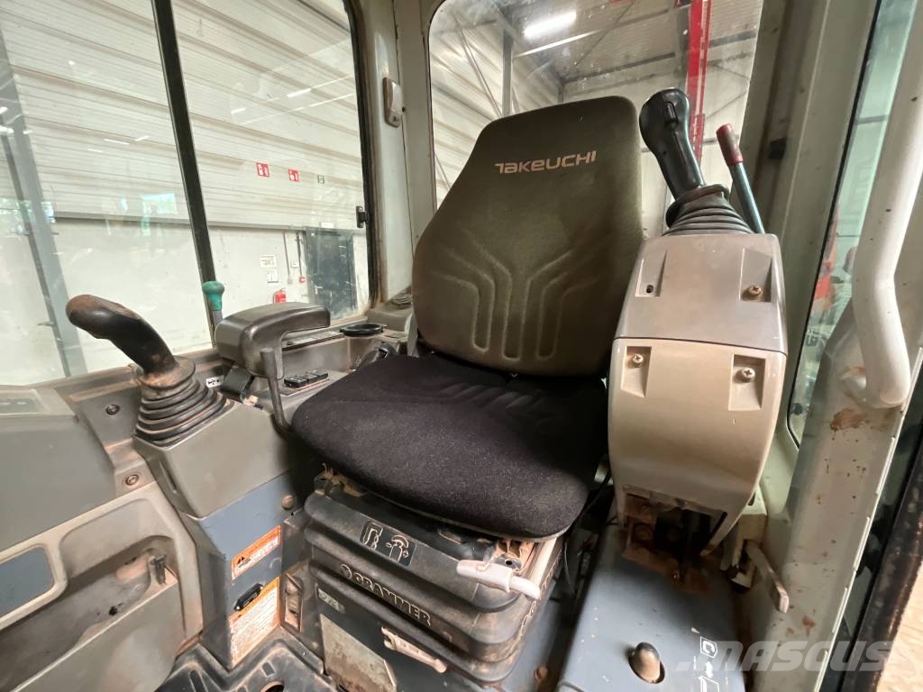 Takeuchi TB 228 Minigravere <7t