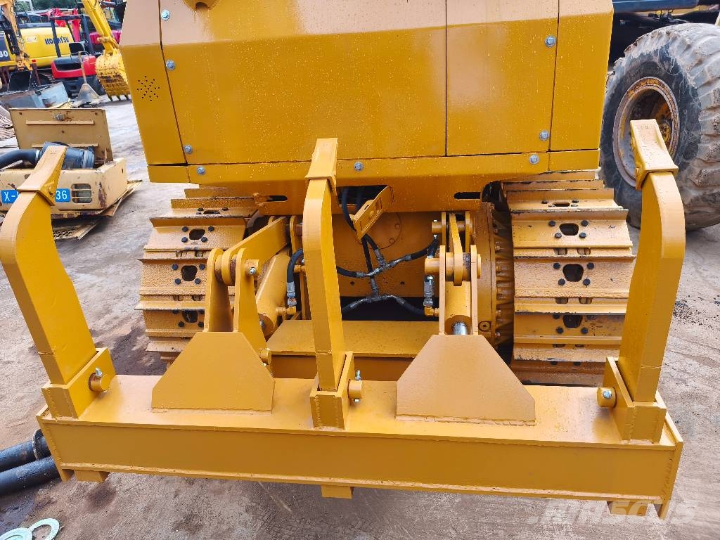 CAT D 5 K Kāpurķēžu buldozeri