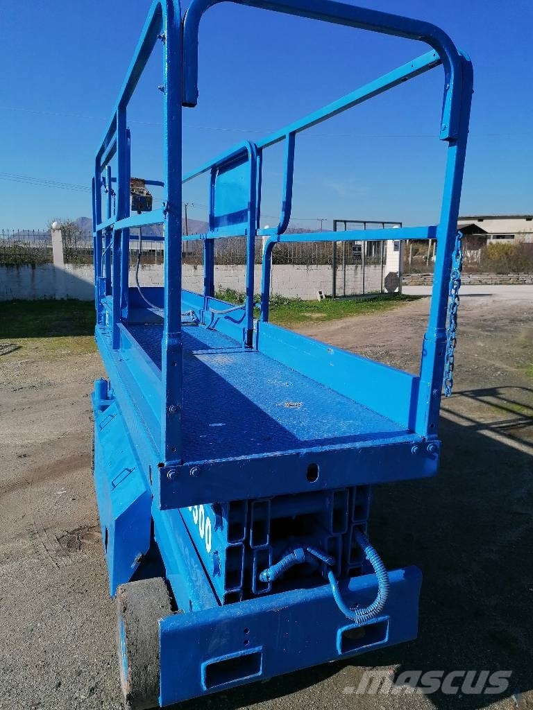 JLG 2033 COMMANDER Elevadores de tesoura