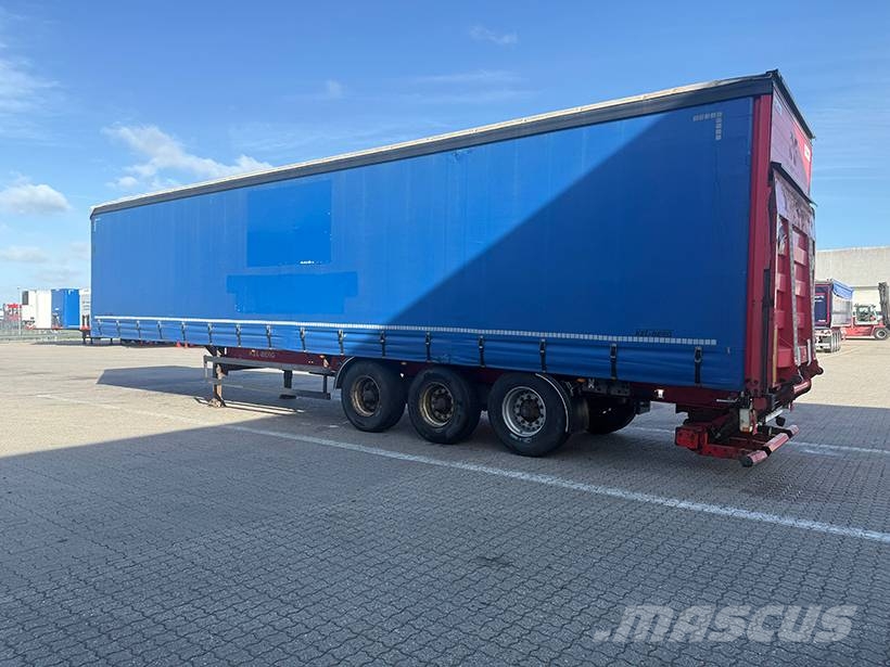 Kel-Berg 3 axle Curtainsider / Planenauflieger نصف مقطورات بباب جانبي