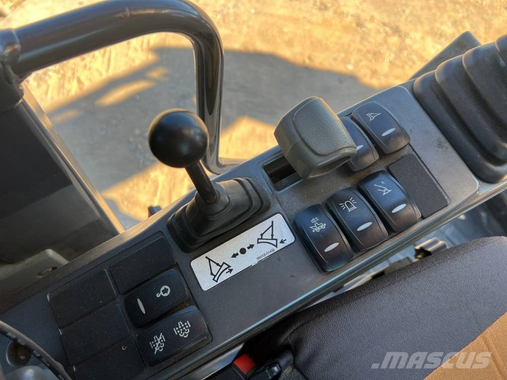 Doosan DX 140 W Wielgraafmachines