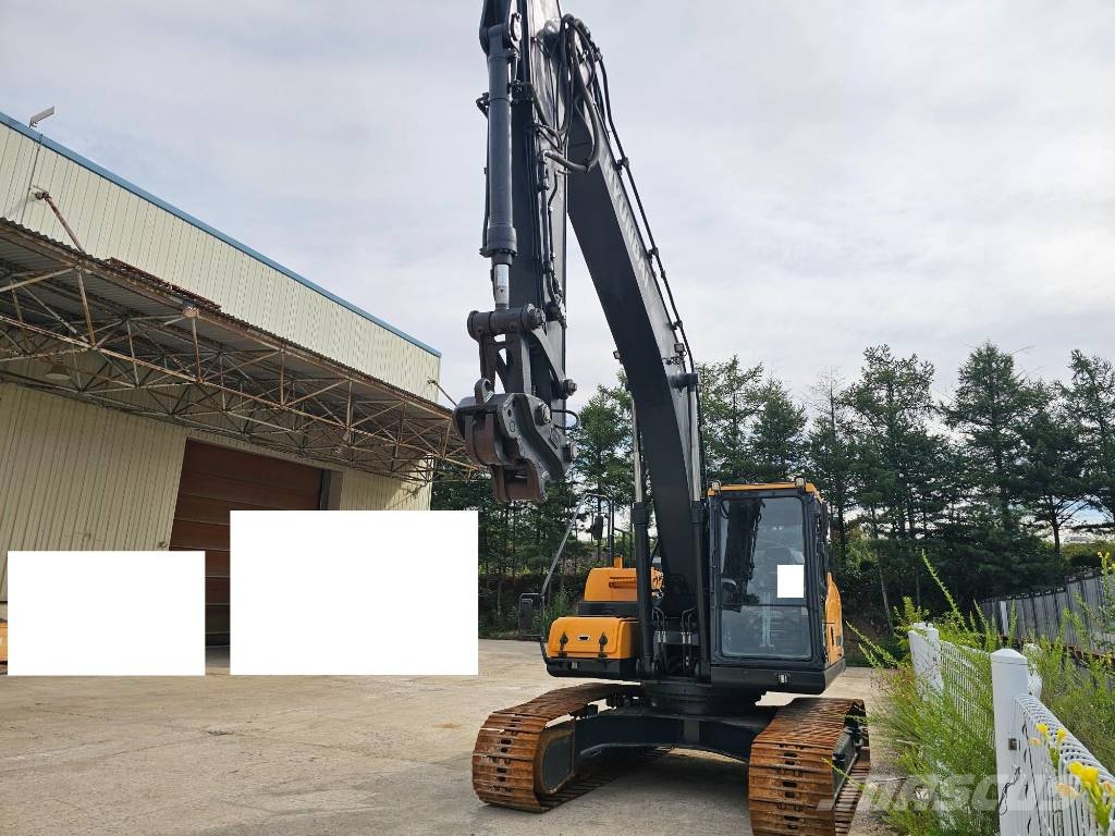 Hyundai HX 220 대형 굴삭기 29톤 이상
