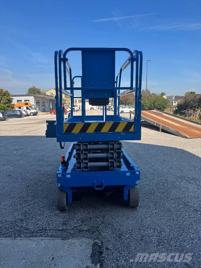 Genie GS 2646 Piattaforme a pantografo