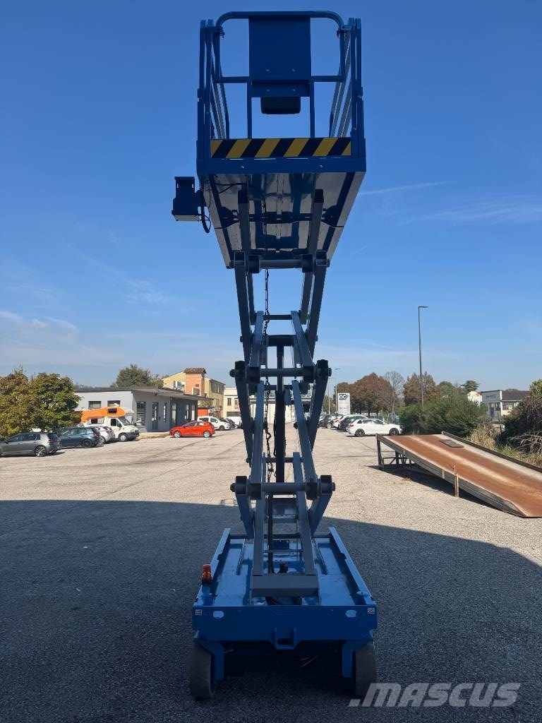Genie GS 2646 Piattaforme a pantografo