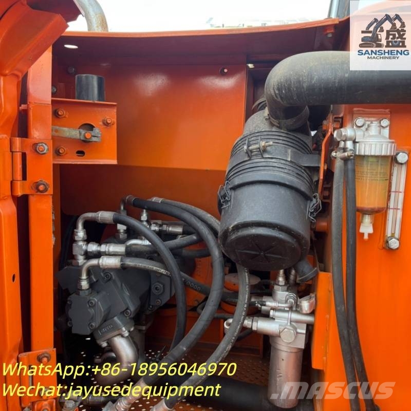 Hitachi ZAXIS 80 Pelle sur chenilles