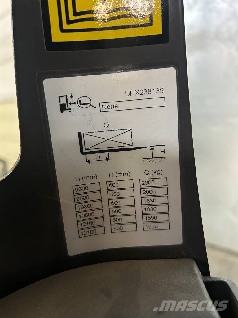 UniCarriers UHX200DTFVRG1210 Viljuškari sa pomičnim stupom