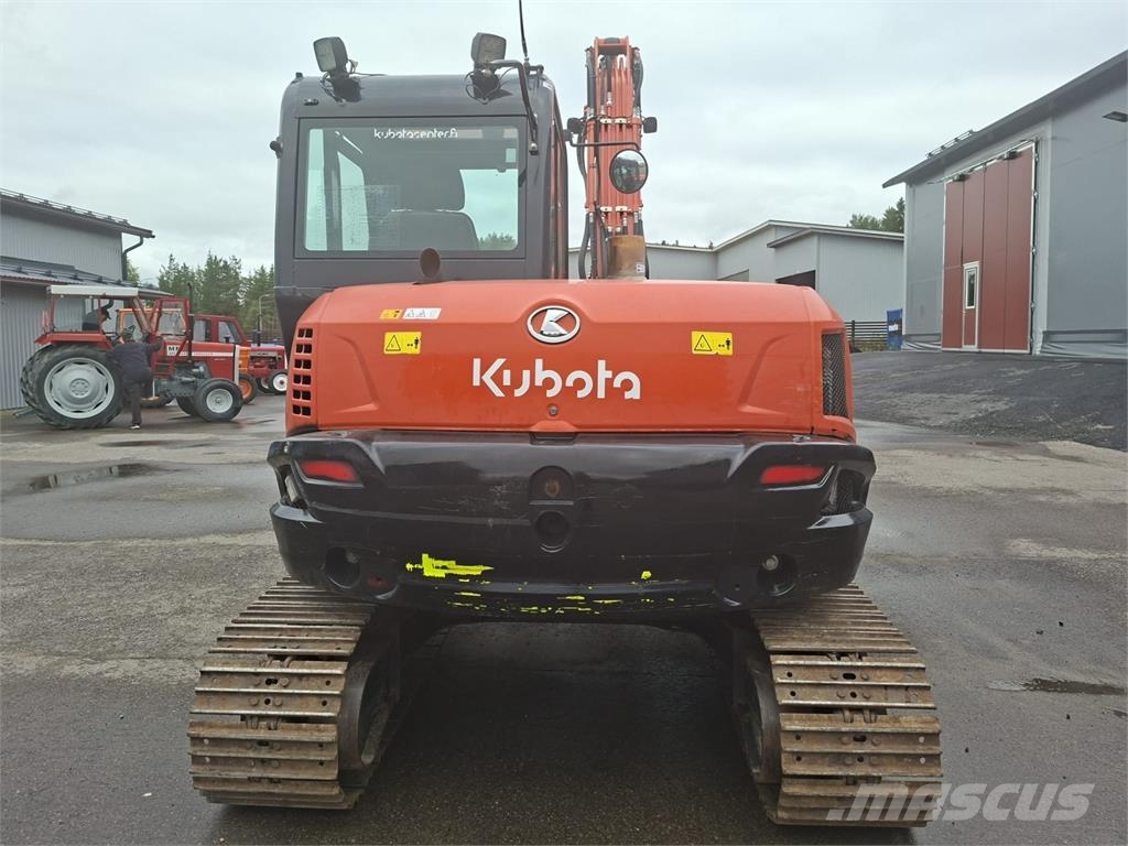 Kubota KX080-4a PYÖRITTÄJÄ PIHDEILLÄ Väikeekskavaatorid 7t-12t