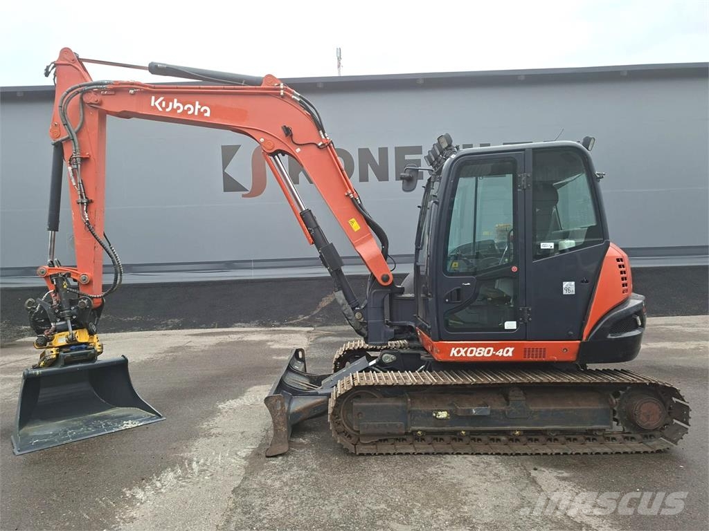 Kubota KX080-4a PYÖRITTÄJÄ PIHDEILLÄ Väikeekskavaatorid 7t-12t