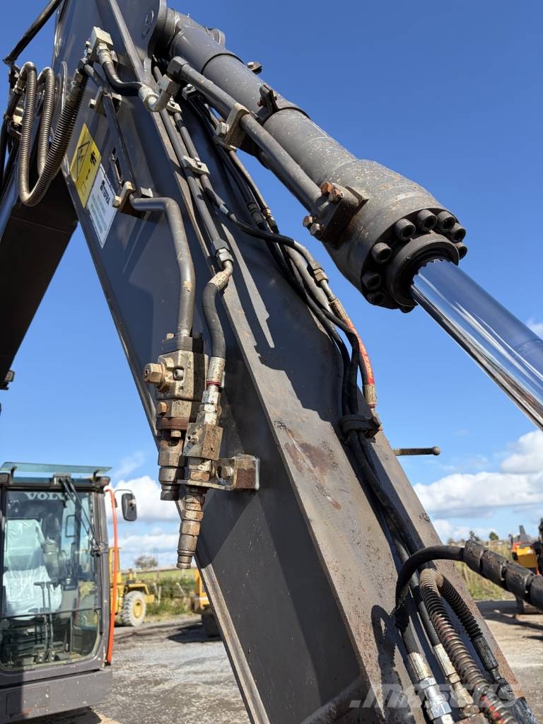 Volvo ECR 145 EL Crawler excavators