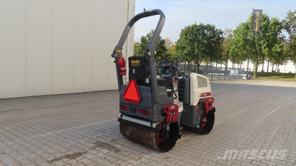Dynapac CC900 Dvojni valjarji