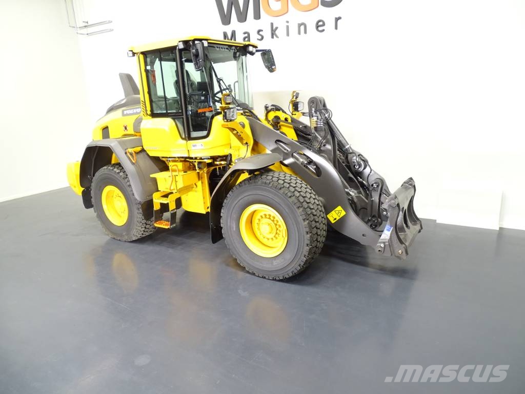 Volvo L90H2 لوادر بعجل