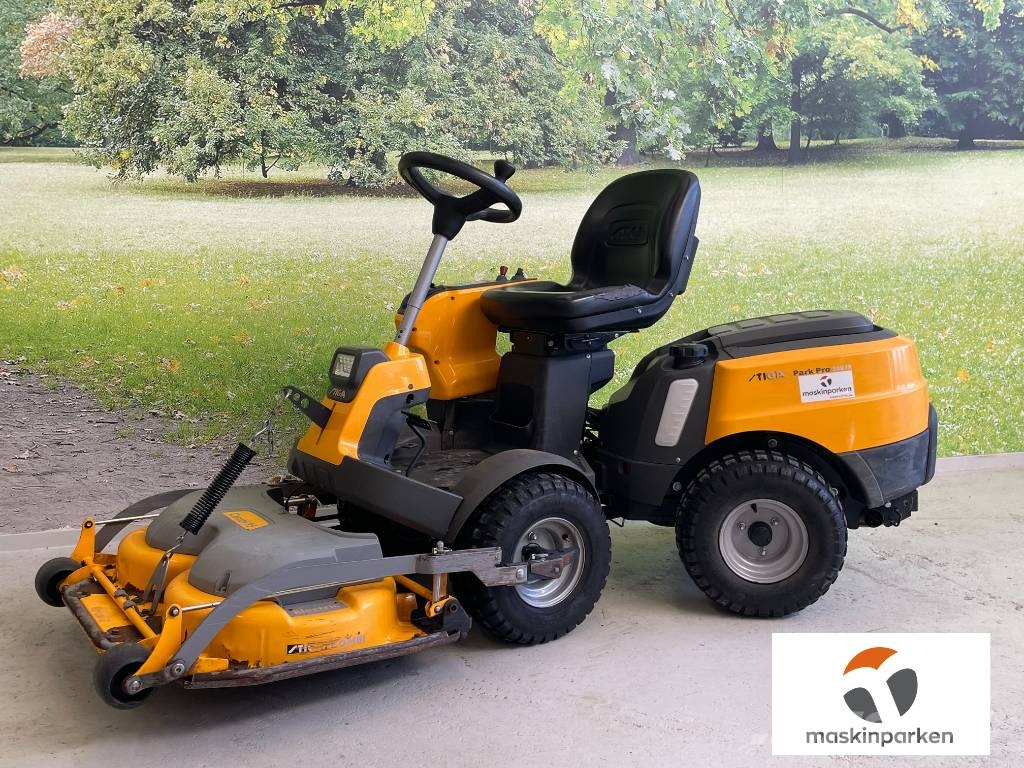 Stiga Park PRO 340IX Χορτοκοπτικά με καθιστό χειριστή