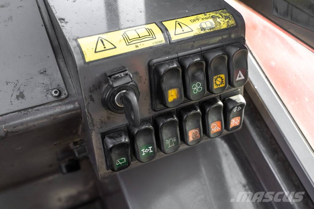 Manitou M 30-4 Dīzeļa autoiekrāvēji