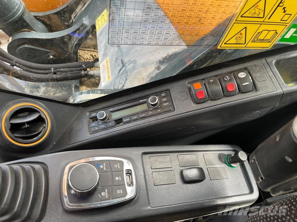 Hyundai HX480L Rupsgraafmachines