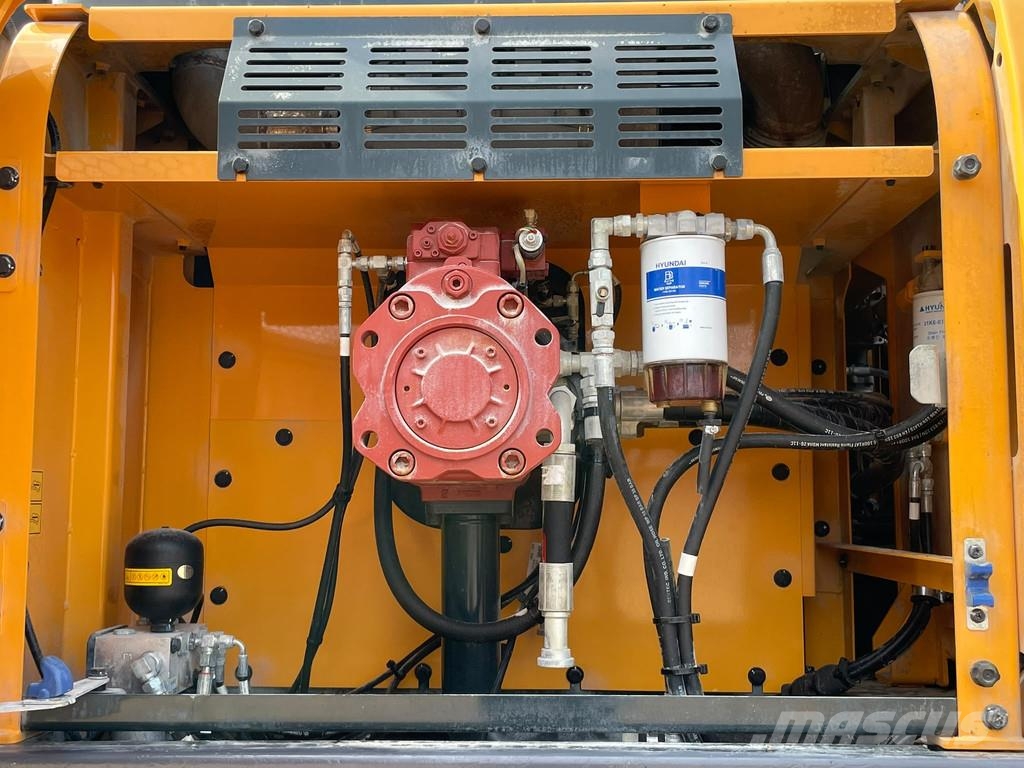 Hyundai HX480L Rupsgraafmachines