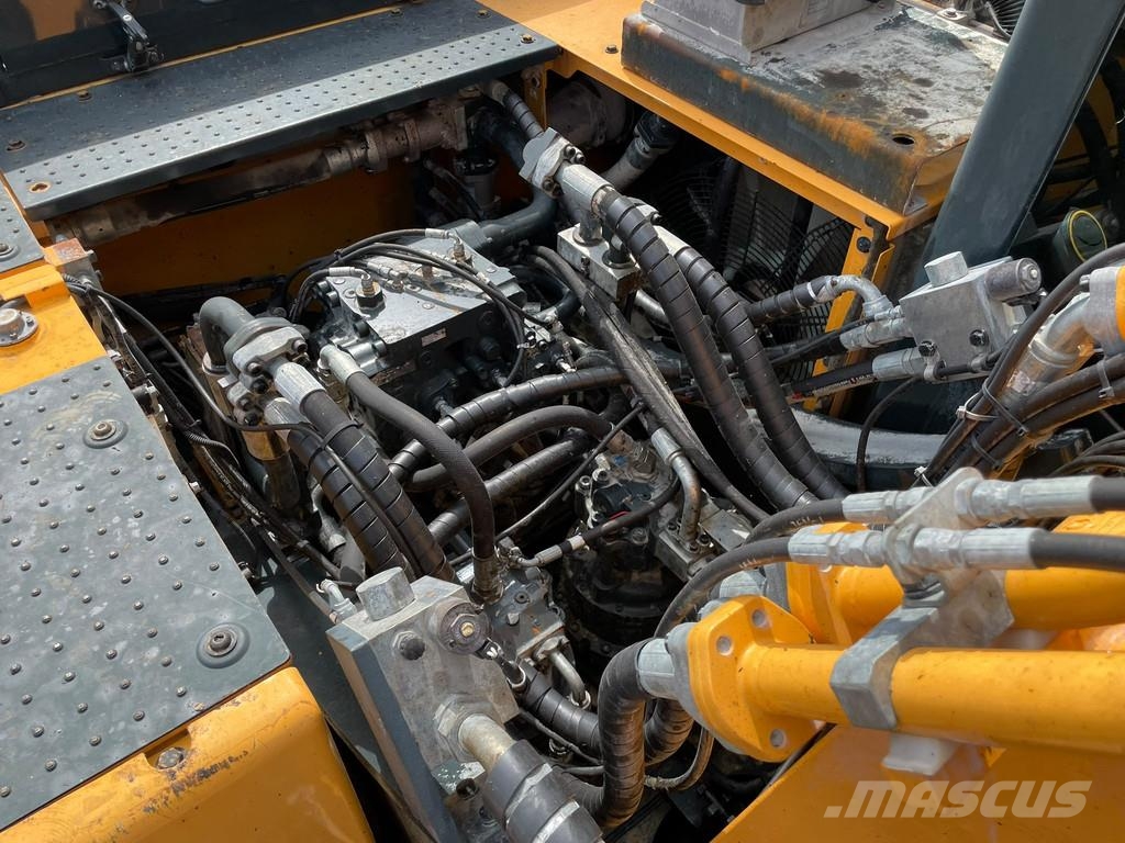 Hyundai HX480L Rupsgraafmachines