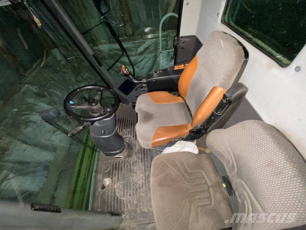 CLAAS Lexion 550 Kombájnok