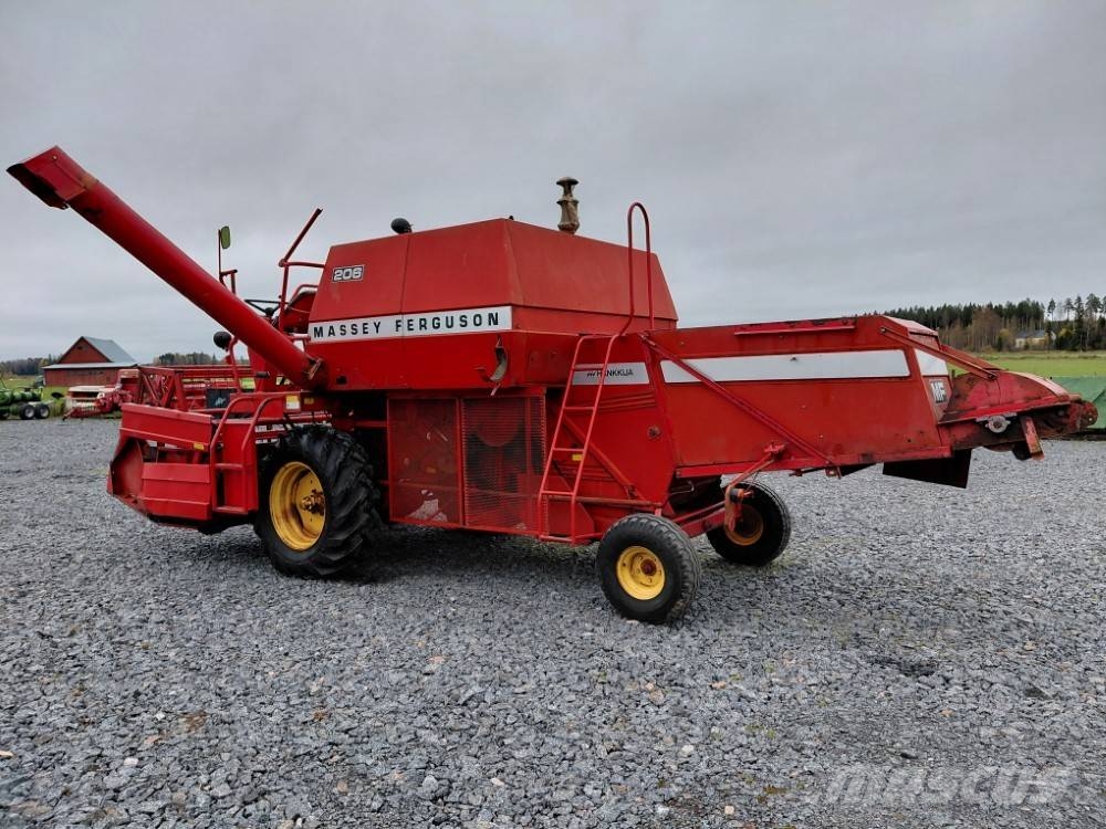 Massey Ferguson 206 leikkuupuimuri Derliaus nuėmimo kombainai
