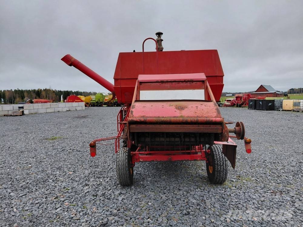 Massey Ferguson 206 leikkuupuimuri Derliaus nuėmimo kombainai