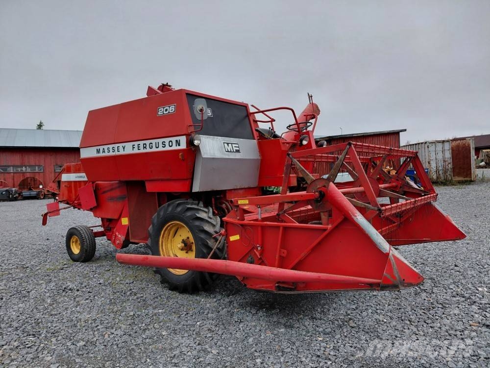 Massey Ferguson 206 leikkuupuimuri Derliaus nuėmimo kombainai