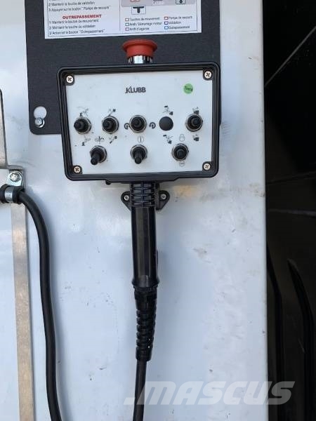 Renault Master Klubb K32 - 12,5 m, 120 kg المنصات الهوائية المثبتة على شاحنة