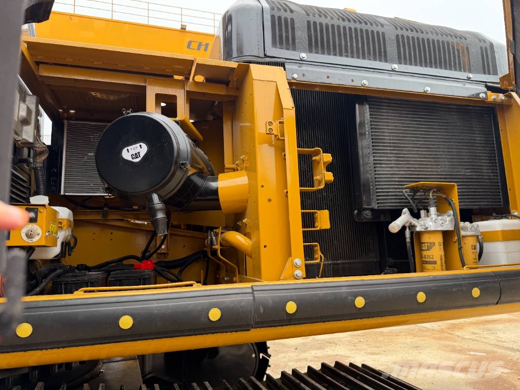 CAT 336D2L   3000 units excavators in stock Raupenbagger
