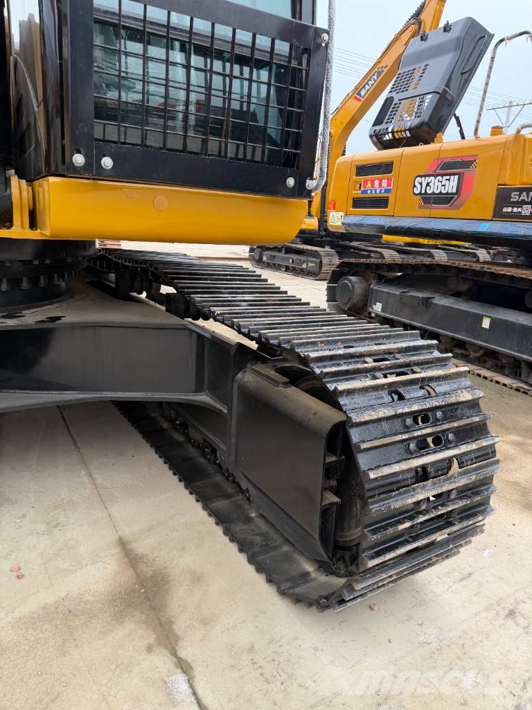 CAT 336D2L   3000 units excavators in stock Raupenbagger