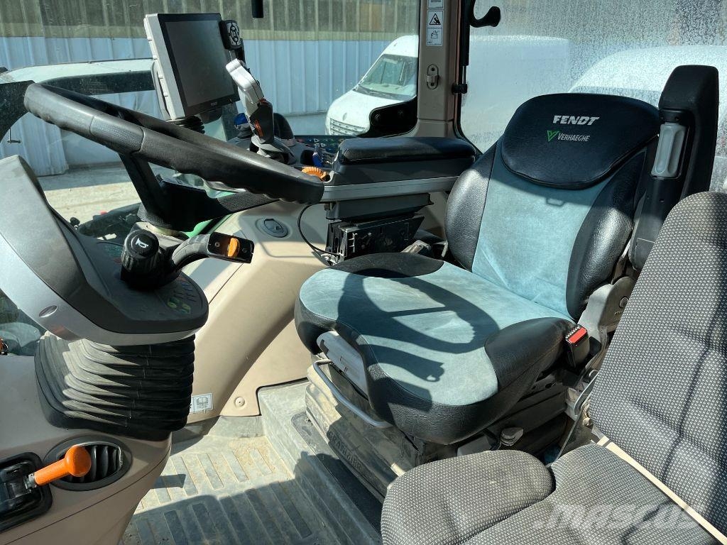 Fendt 720 S4 PROFI PLUS Trattori