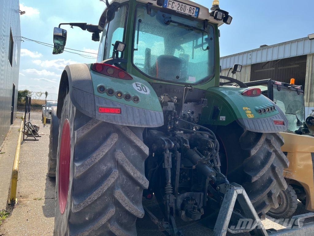 Fendt 720 S4 PROFI PLUS Trattori