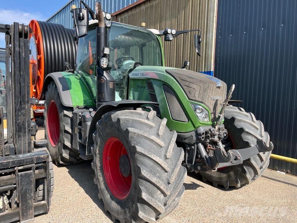 Fendt 720 S4 PROFI PLUS Trattori