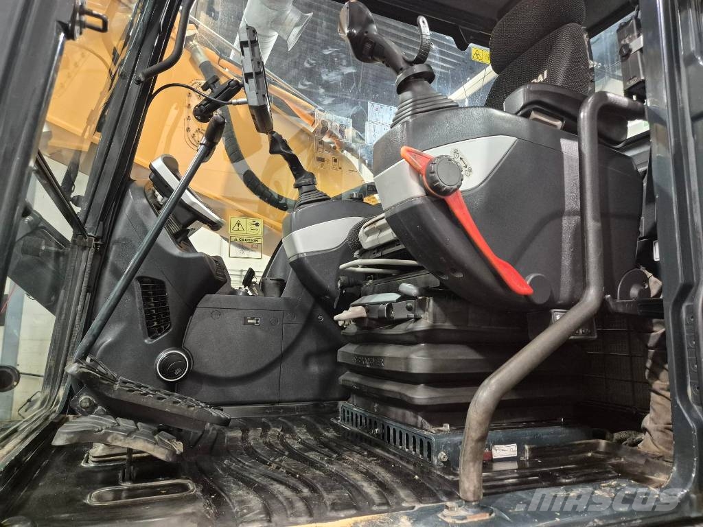 Hyundai HX 300 L Гусеничные экскаваторы