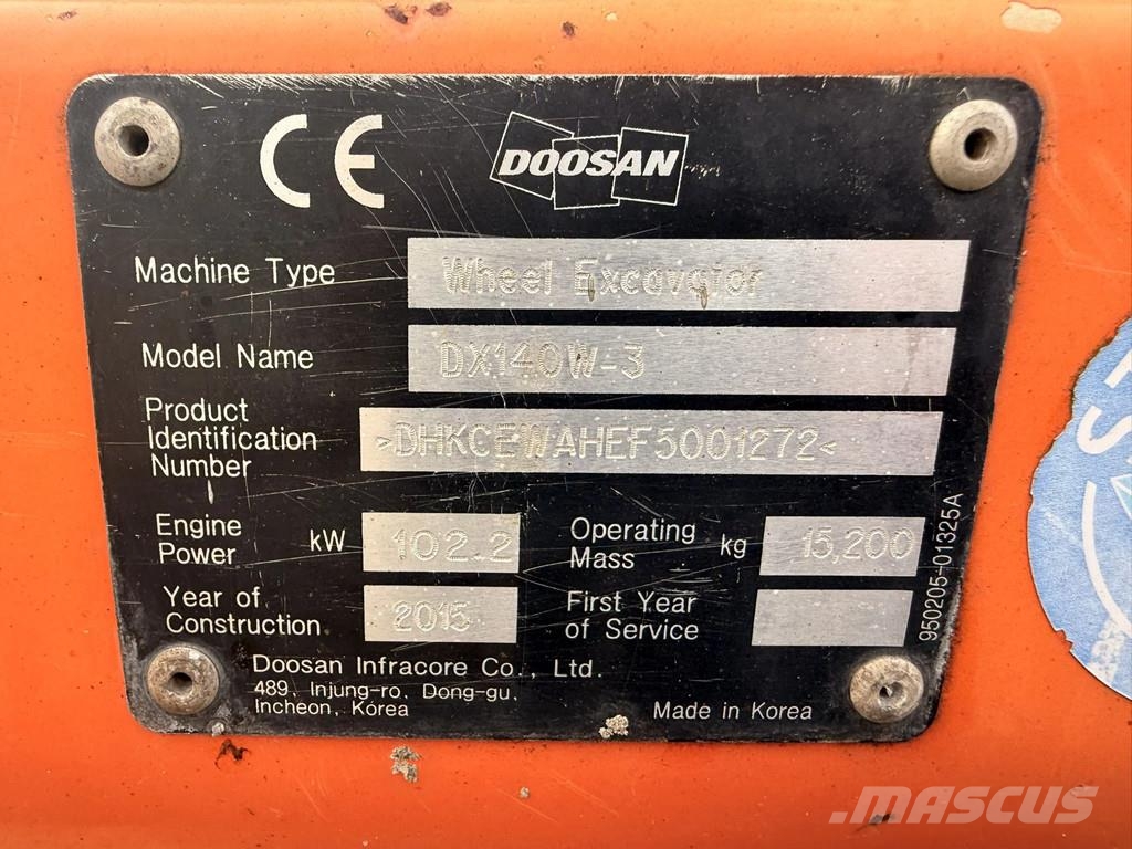 Doosan DX140W-3 Wheeled excavators
