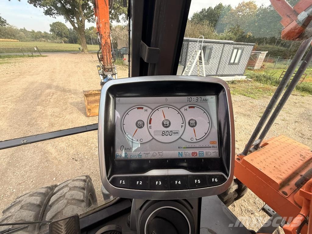 Doosan DX140W-3 Wheeled excavators