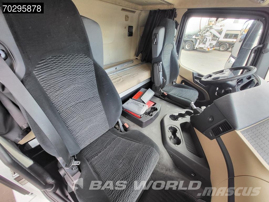Mercedes-Benz Actros 1843 4X2 Retarder Euro 6 Lohr Aufbau Cavalos mecânicos
