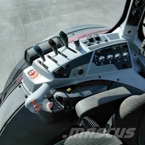Valtra N 174 Tractoare