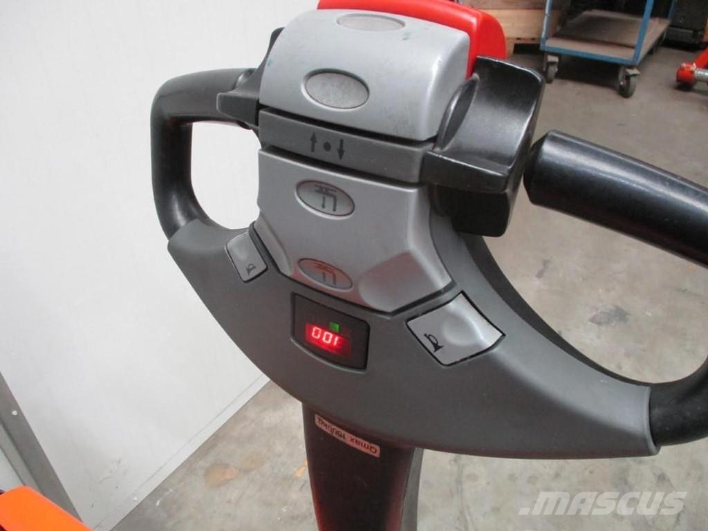 BT LWE140 Штабелери