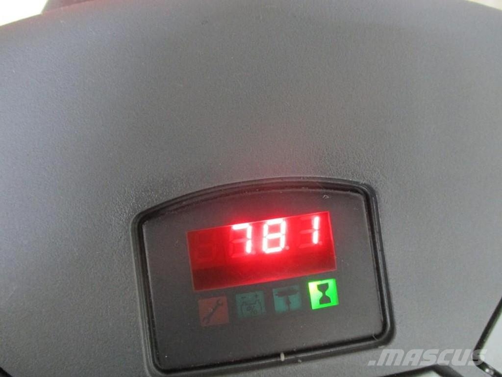 BT LWE140 Штабелери