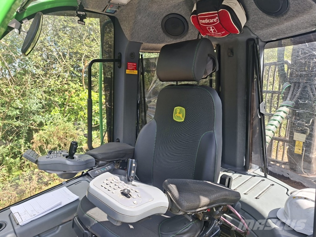 John Deere 1010 E Forvarderi