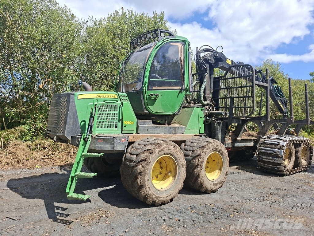 John Deere 1010 E Forvarderi