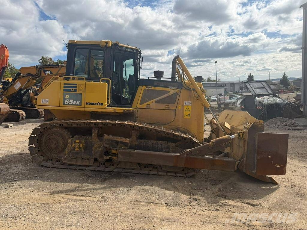 Komatsu D 65 EX-17 Bulldozer på larvebånd