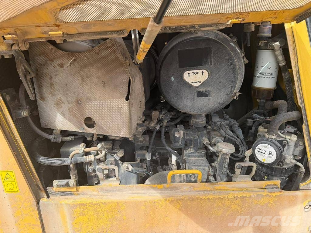 Komatsu D 65 EX-17 Bulldozer på larvebånd