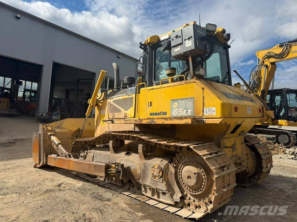 Komatsu D 65 EX-17 Bulldozer på larvebånd