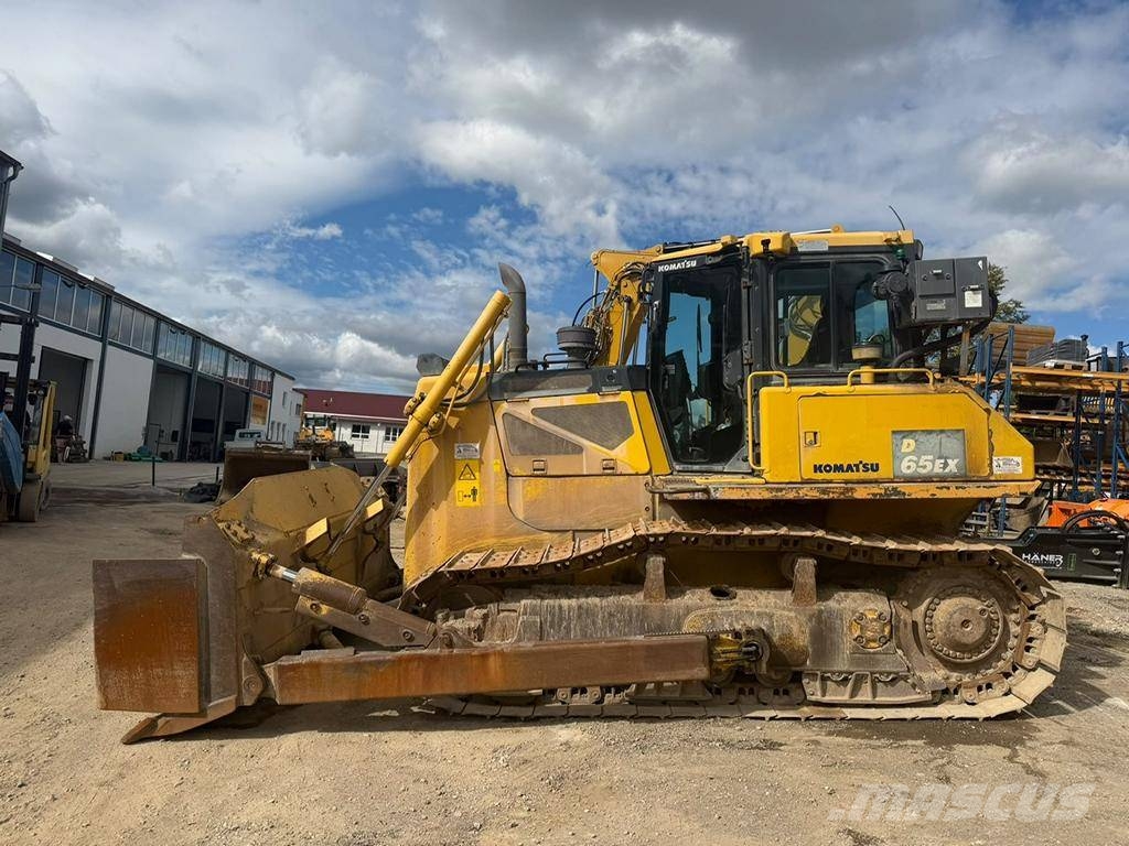 Komatsu D 65 EX-17 Bulldozer på larvebånd