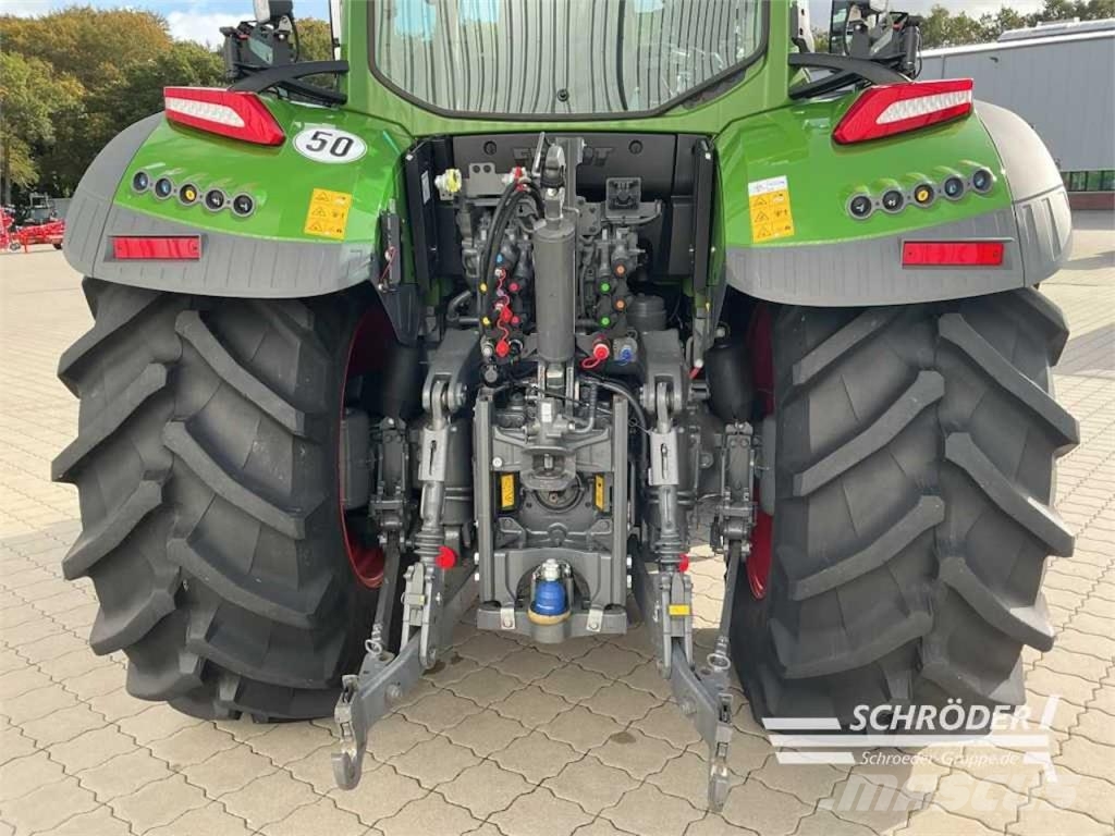 Fendt 620 VARIO PROFI PLUS Трактори