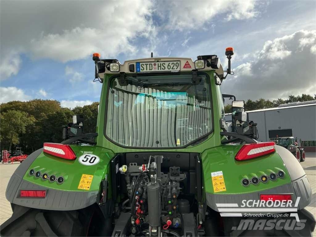 Fendt 620 VARIO PROFI PLUS Трактори