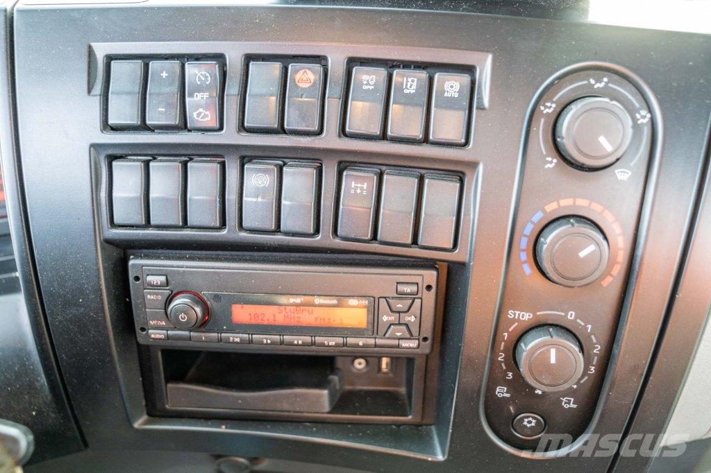 Renault D19 WIDE 280 DXI+DHOLLANDIA 1.5T. Camiones desmontables